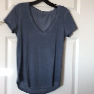 Lululemon’s love T shirt in blue